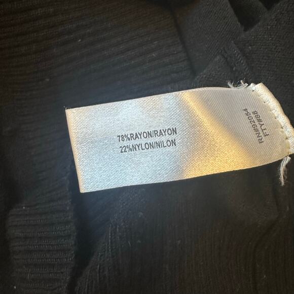 Carolyn Taylor Womens Pullover Solid Black Turtleneck Sweater Long Sleeve Size M - Picture 4 of 4